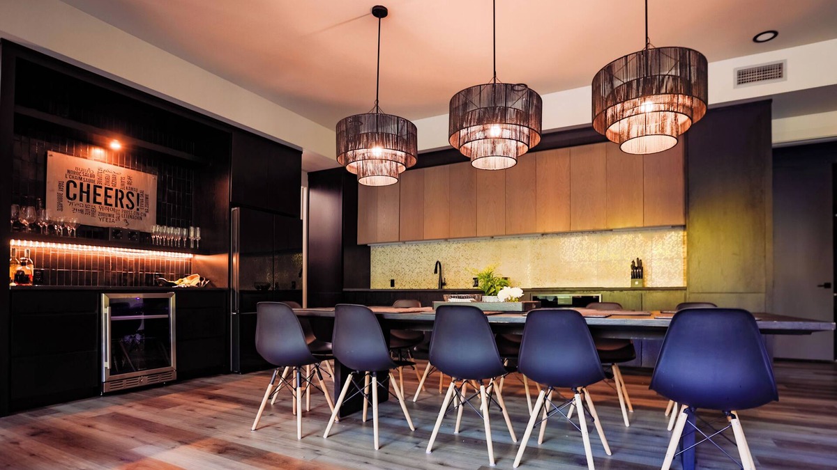 Austin House | Newly Built Private Estate Guest Home with Cowboy Pool, Hot-tub, Playground