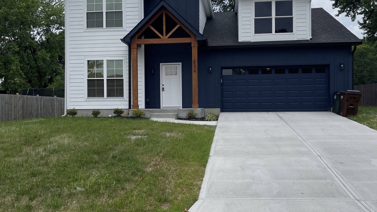 Otterbien Home House | Newly built sanctuary! Come make yourself at home!