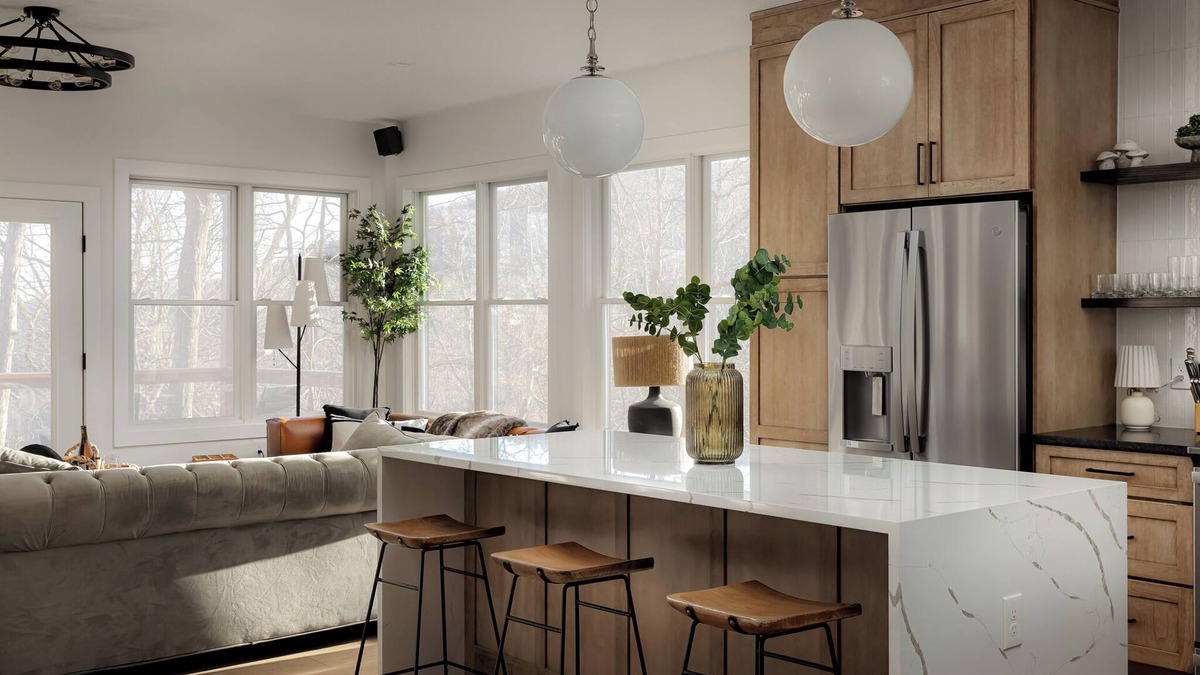 Nellysford Cabin | Newly Built Designer Home in Wintergreen
