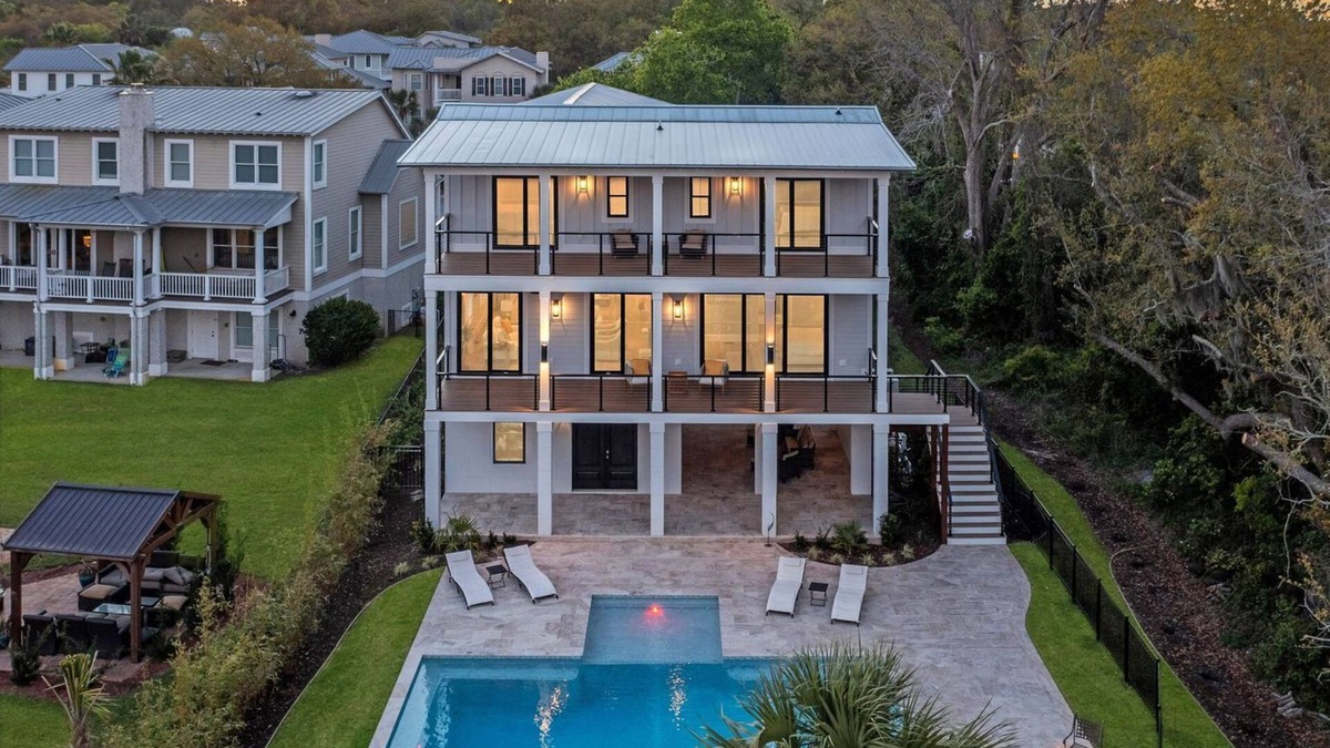 Saint Simons Island House | Newly Constructed, Large Executive Luxury Home W/Heated Pool