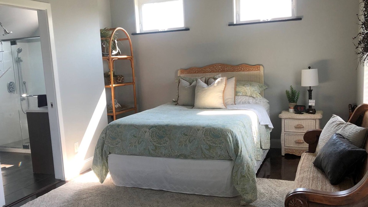Accomac Apartment | Newly Constructed Modern 1 Bedroom Apartment with Luxury Shower ~ Sleeps 3