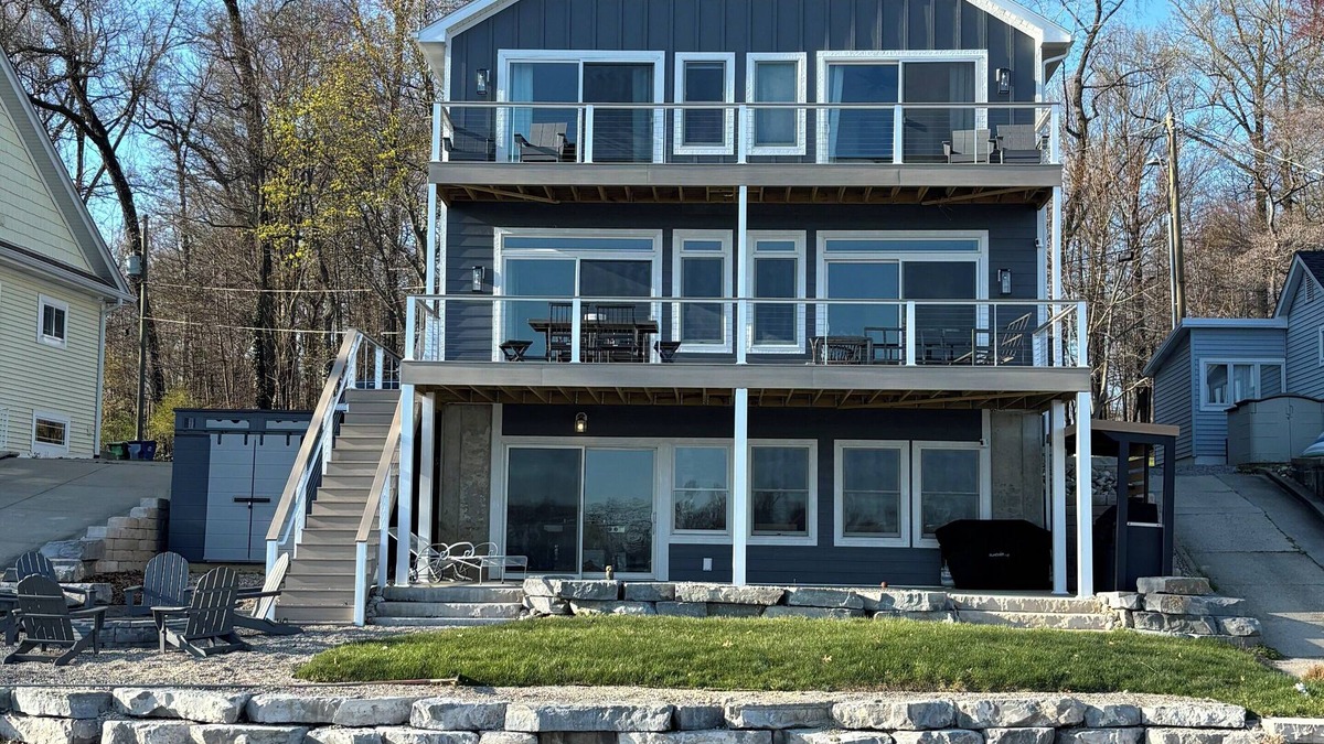 Sister Lakes House | Newly Listed! New Construction - Beautiful Lake House on All Sports Round Lake