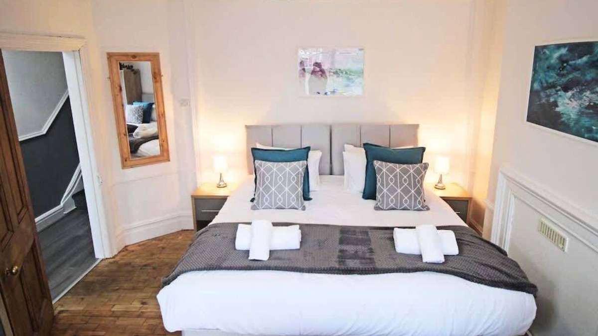 Hoole House | Newly Refurbished Victorian Home in Chester