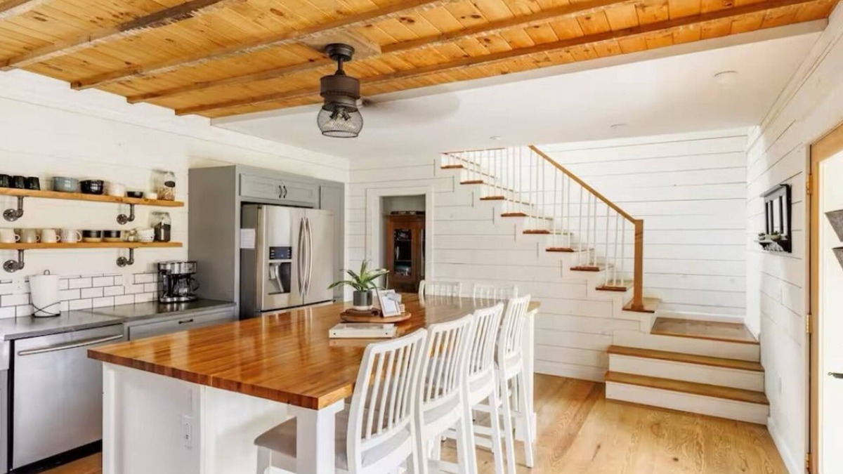 Hammondsport House | Newly remodeled 1920s farmhouse in the heart of the Finger Lakes