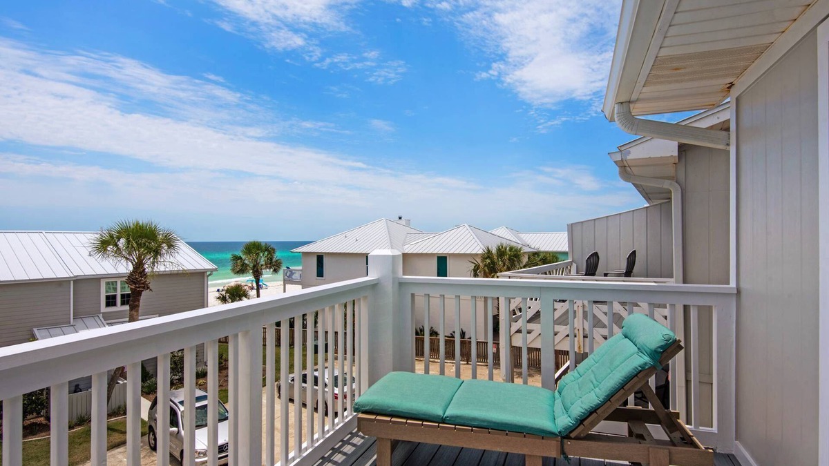 Inlet Beach House | Newly Remodeled 2BR/2.5BA Beach Townhome w/Gulf Views, Steps to Inlet Beach Access!