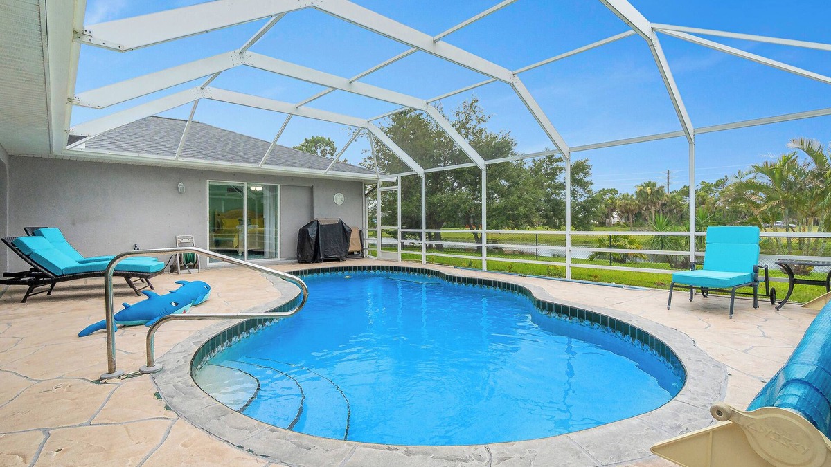 Long Meadow House | Newly Remodeled 4BR/3BR Canal Front Retreat w/Pool Near Golf Course & Beach FL