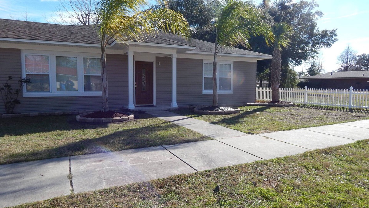 Biloxi House | Newly Remodeled and Brand New Furniture,