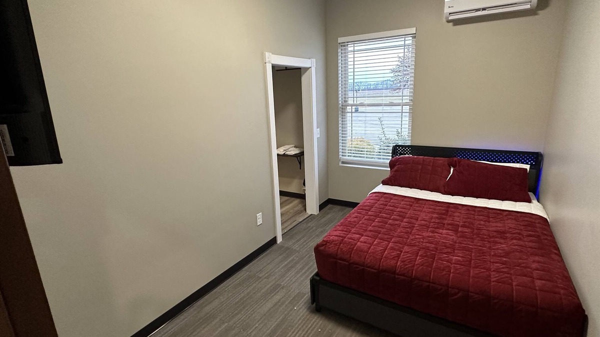 Mattoon Hotel | Newly Remodeled! B7 - Two Room Suite, King & Queen