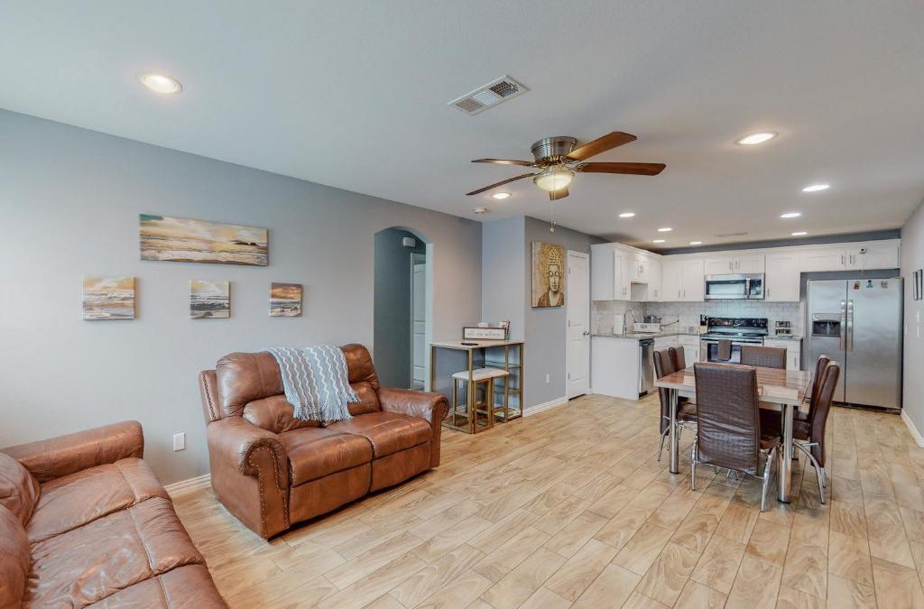 Dallas House | Newly remodeled home 15 mins from downtown & bishop arts