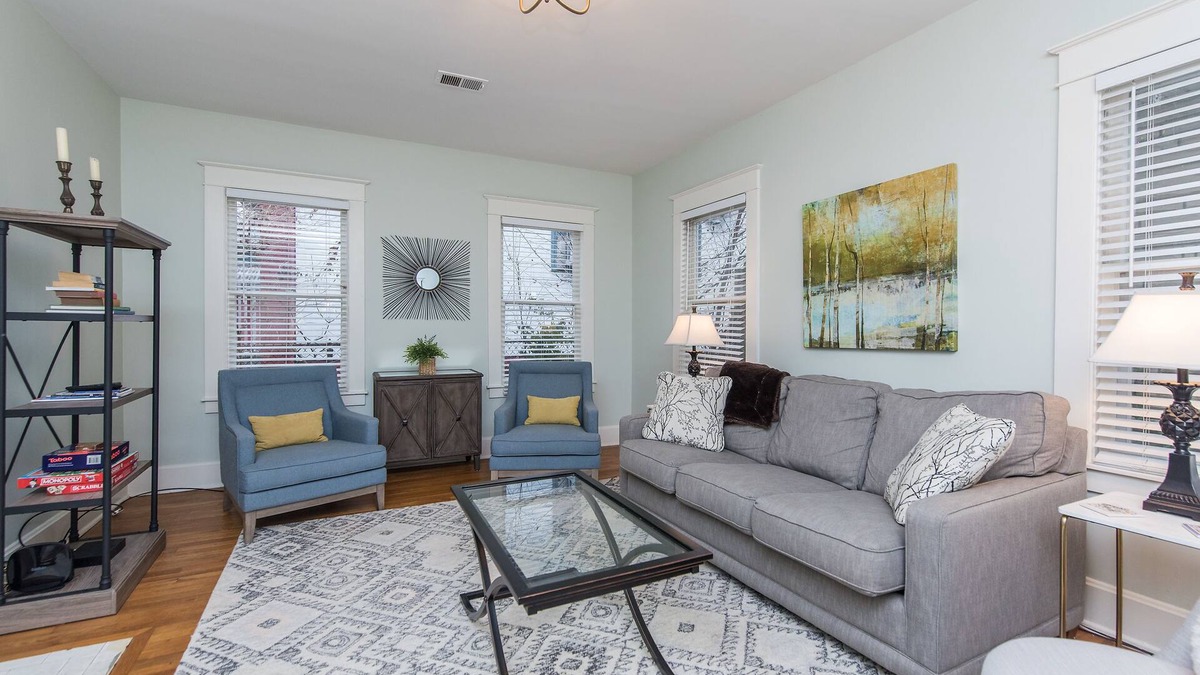 Lexington House | Newly remodeled home central to downtown!