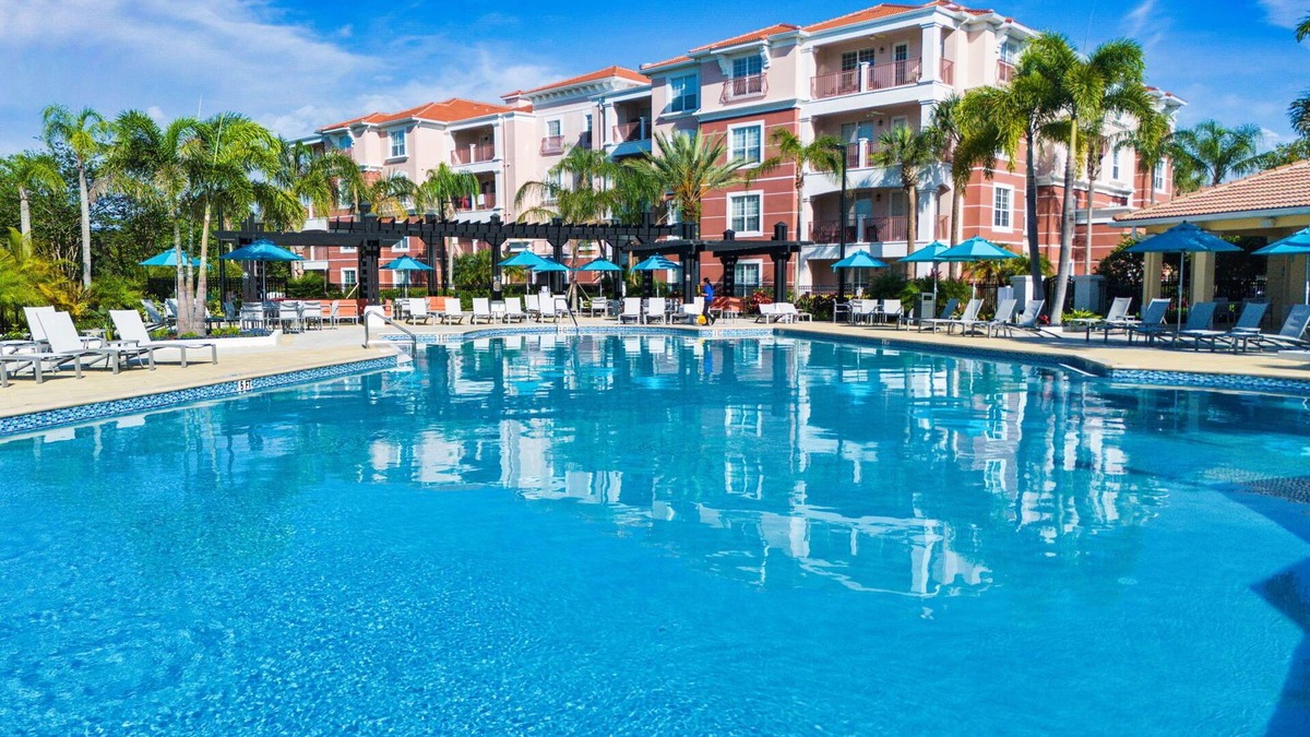 Florida Central Atlantic Coast Condo | Newly Remodeled Lakeview Penthouse, Near Conv. Ctr