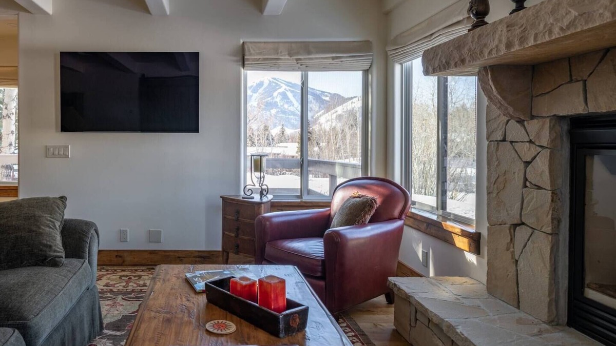 Sun Valley Condo | Newly remodeled luxury one bedroom condo- Resort Recreation Access Included
