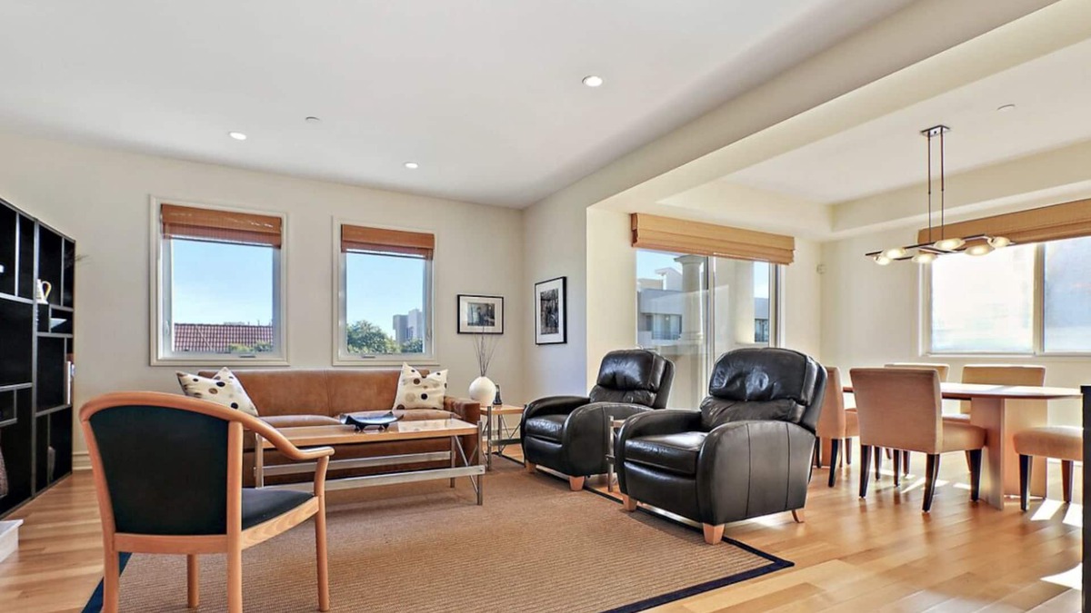 Beverly Grove Condo | Newly Remodeled Penthouse in the Beverly Hills & West Hollywood Area