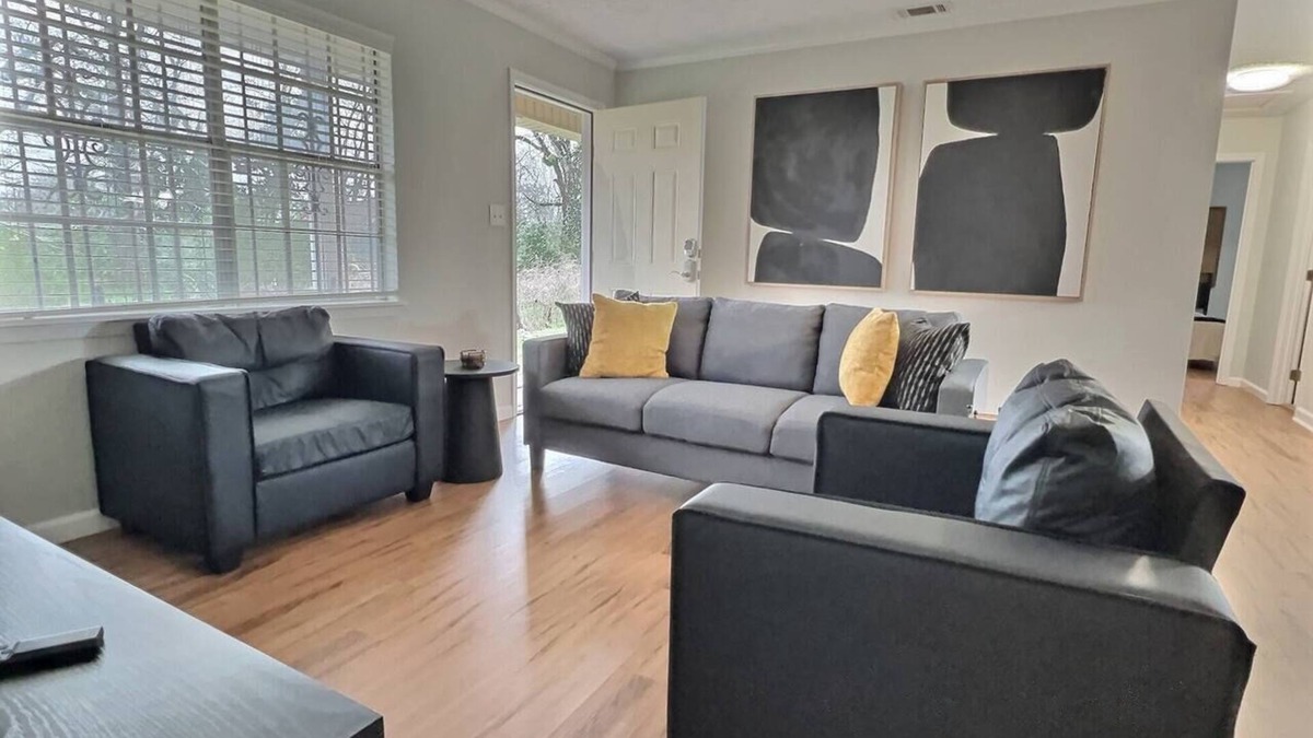Uniontown House | Newly Remodeled Uniontown Stay