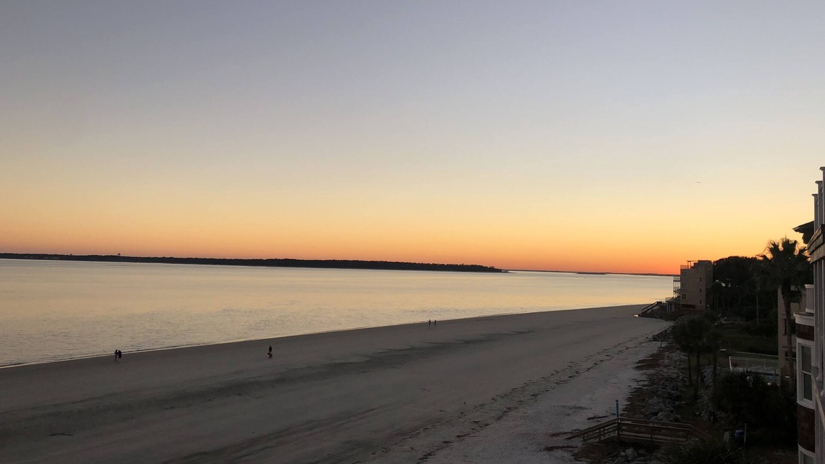 Saint Simons Island Condo | Newly Renovated Oceanfront Condo Right on the Beach Beachfront Great Views