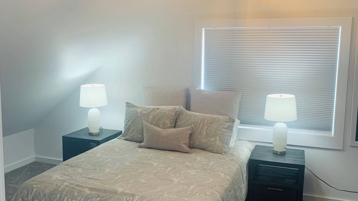 West Hartford Apartment | Newly Renovated 1 Bedroom West Hartford Apartment