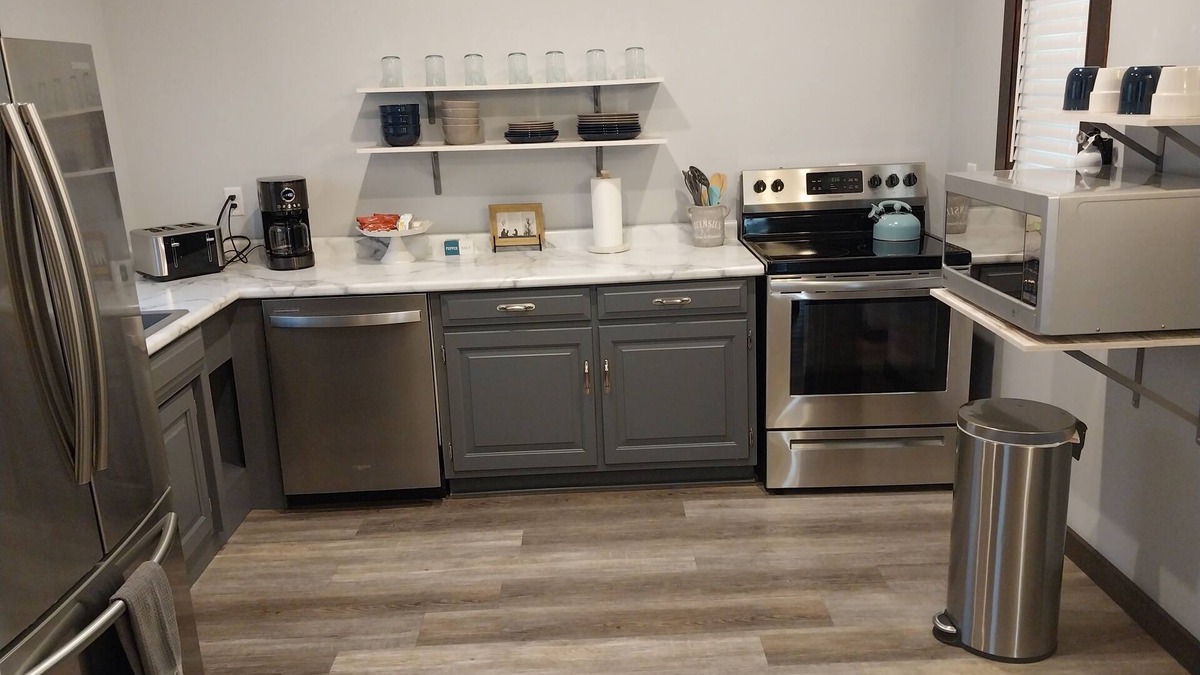 Kidron Other | Newly Renovated 1900 Farmhouse in the Heart of Ohio's Amish Country-Kidron!