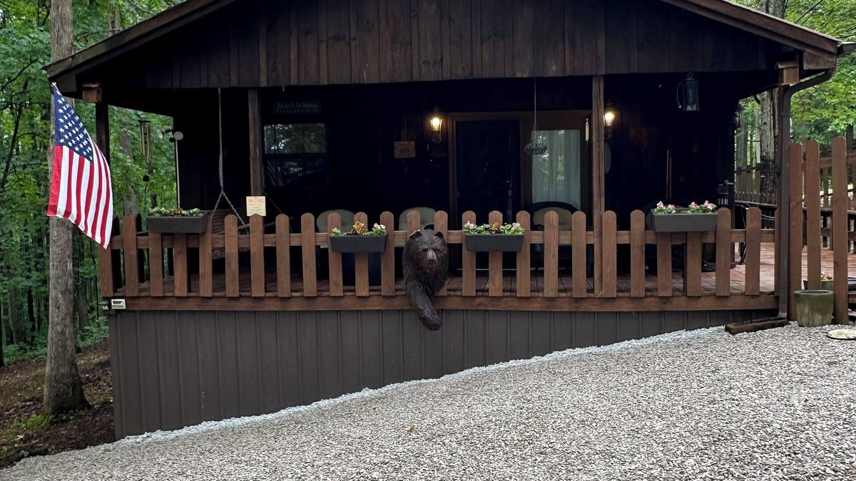 Wellington Cabin | Newly renovated 2 bedroom cabin near Cave Run Lake & Red River Gorge