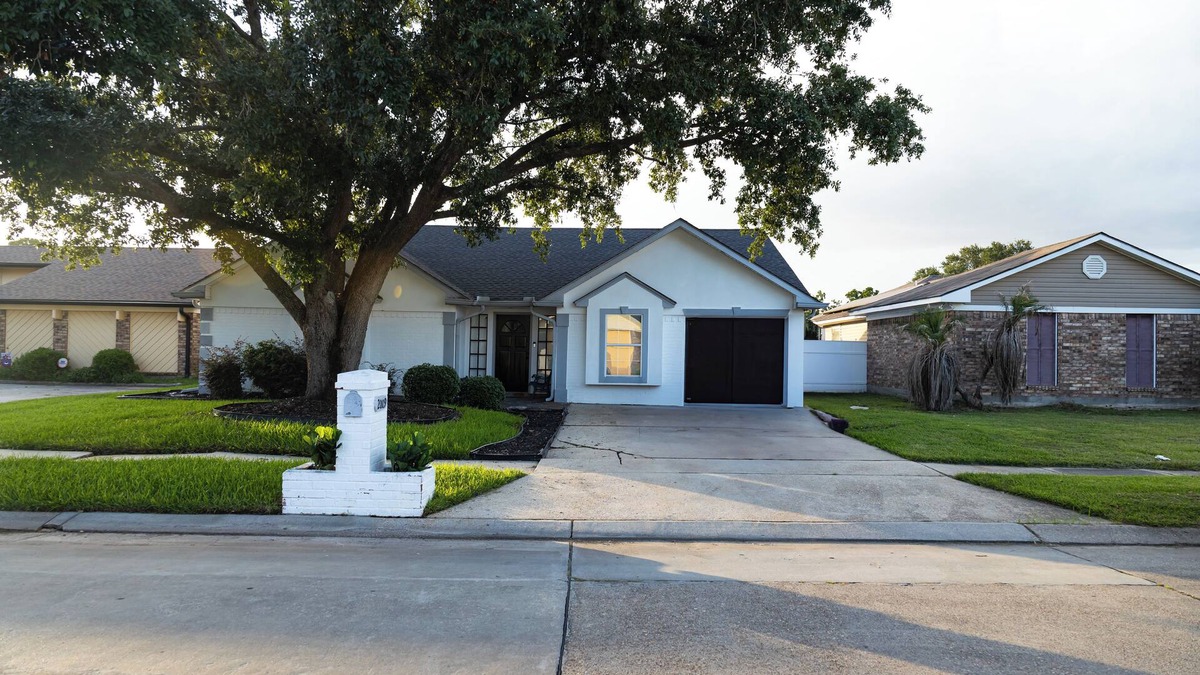 Harvey House | Newly renovated 4BR home with modern comfort and cozy charm