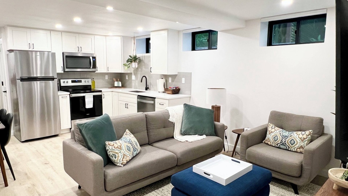 Bothell House | Newly Renovated, AC, Walkable, Central Downtown Bothell