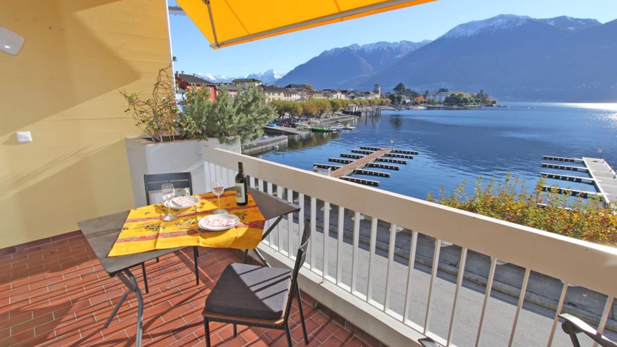 Cardada Apartment | Newly renovated apartment on the lake promenade with magnificent views of Ascona