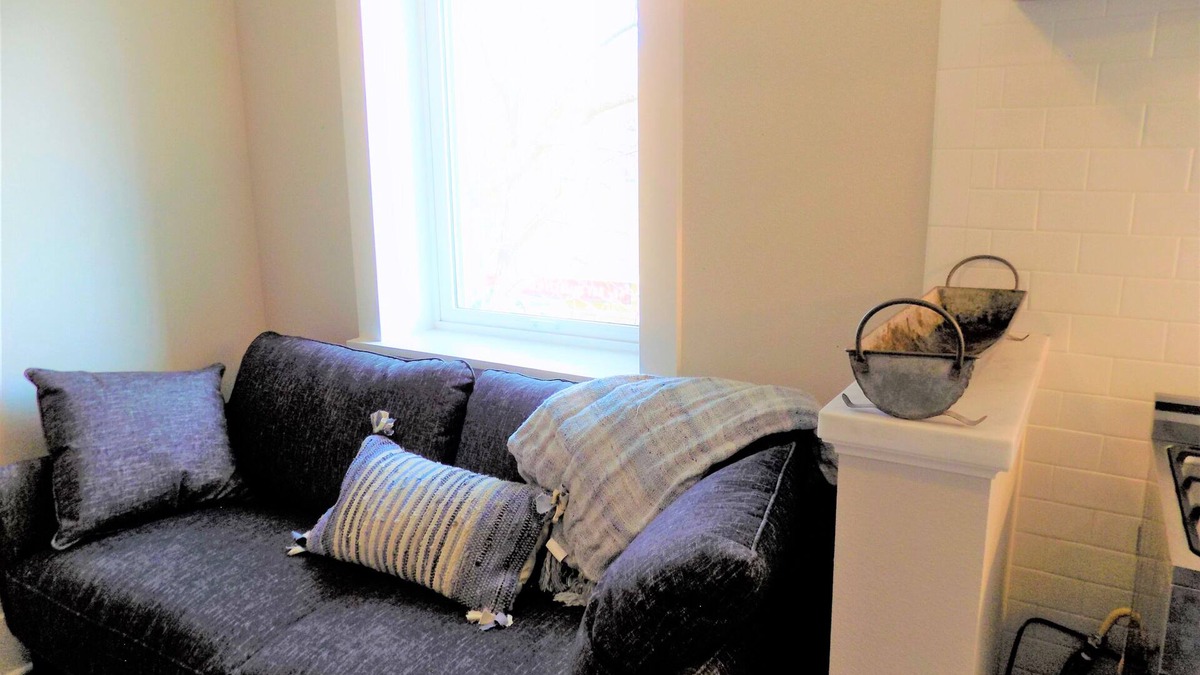 Florence Apartment | Newly Renovated "Arctic Rose" Loft in Historic Florence
