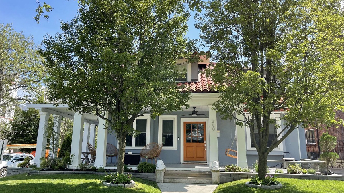 Asbury Park House | Newly Renovated Beach House! 2 Blocks To The Beach!