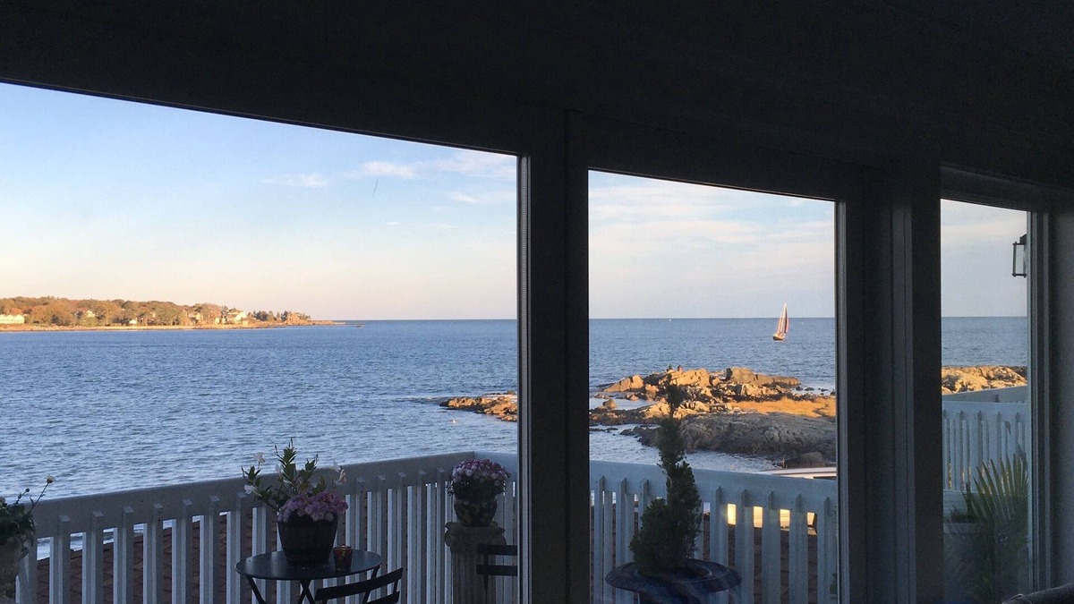Kennebunk Condo | Newly Renovated Beachfront Condo