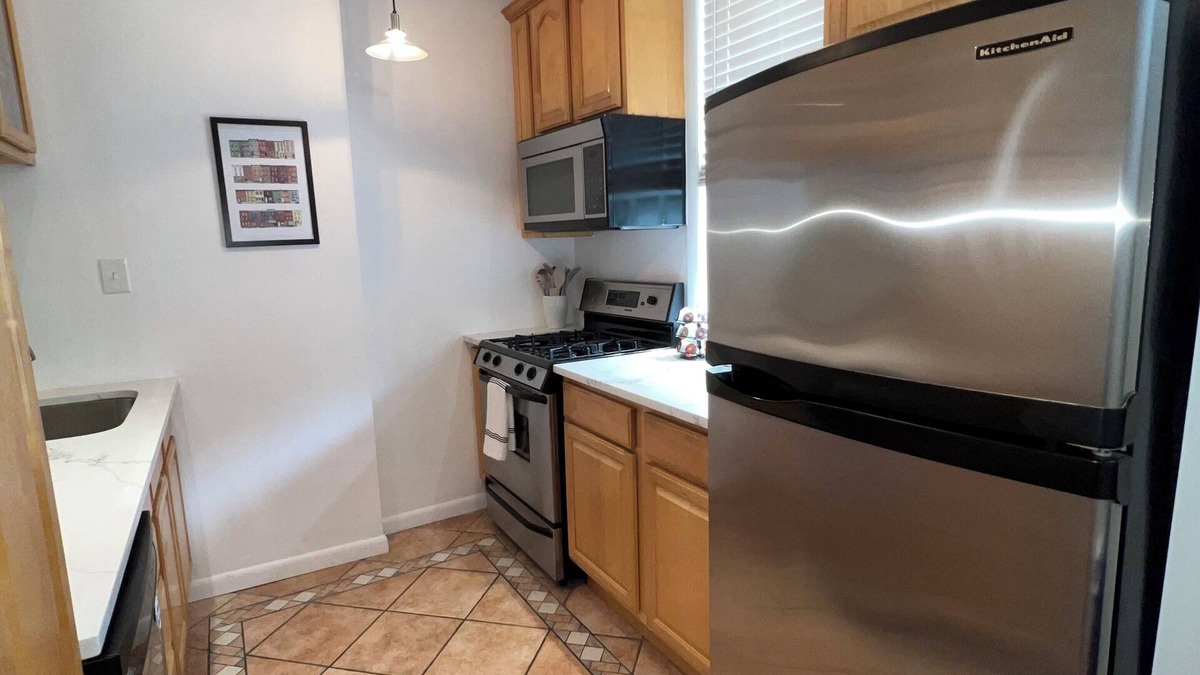 Washington Square West House | Newly Renovated Center City Spacious Home