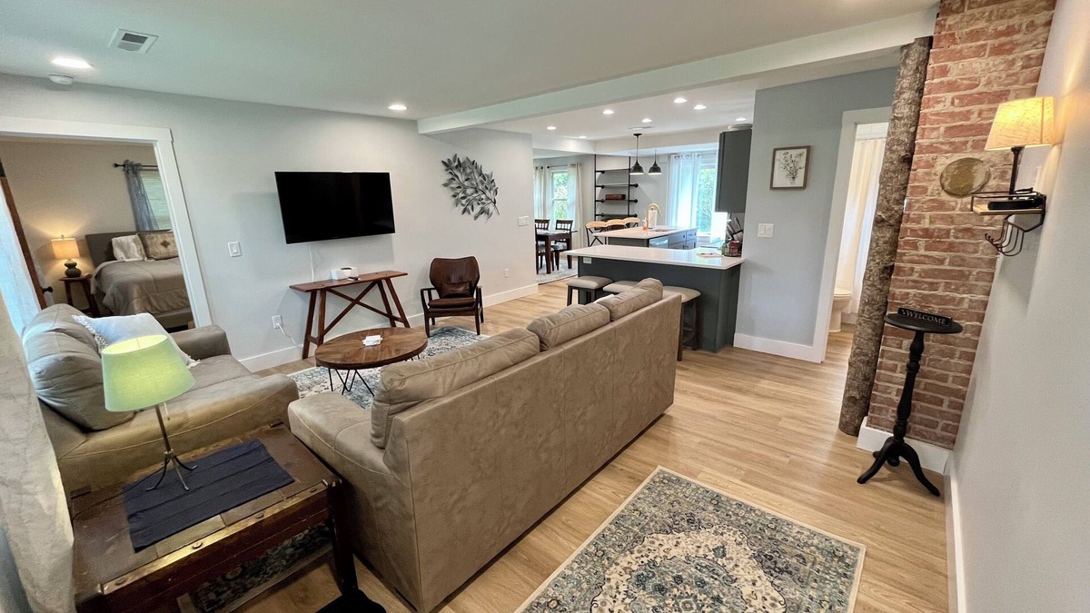 Blacksburg House | Newly Renovated, Conveniently Located Blacksburg Home