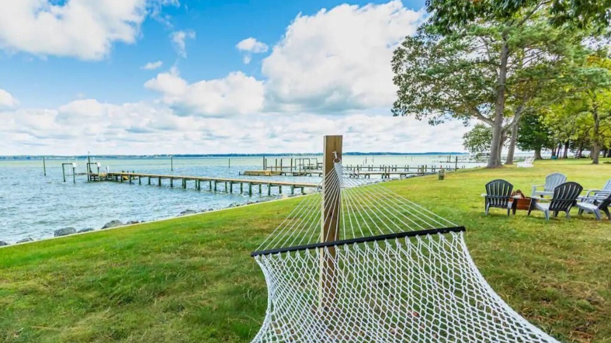 Urbanna House | Newly renovated cottage on the Rappahannock!