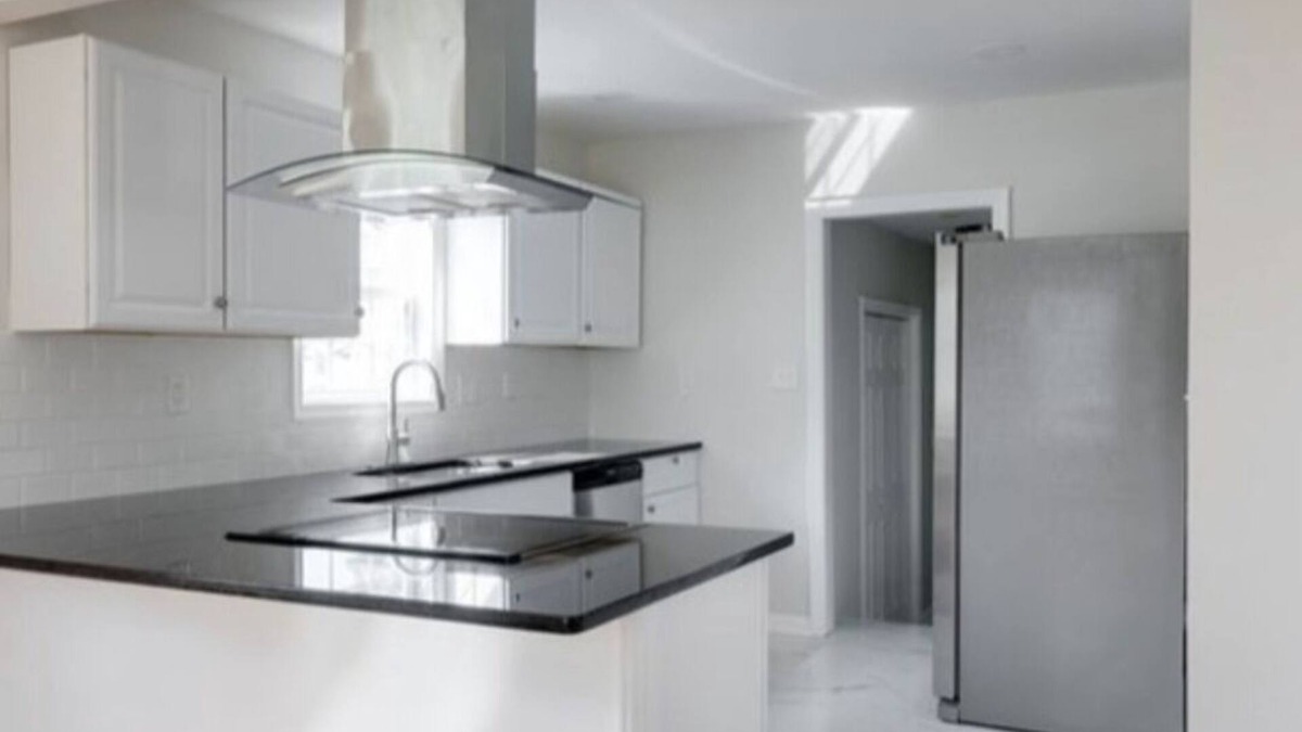 Petersburg House | Newly renovated cozy Home away from home
