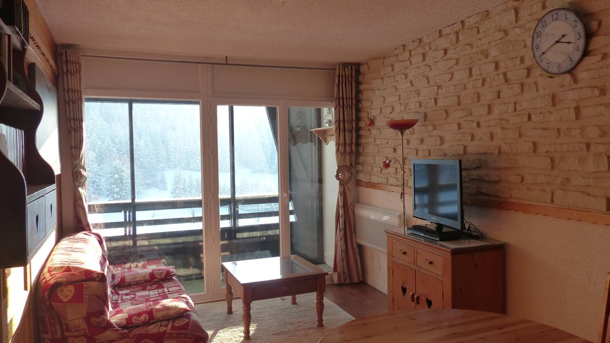 Villard-de-Lans Apartment | Newly renovated T2, sleeps 5 + cot, at the foot of the slopes WIFI