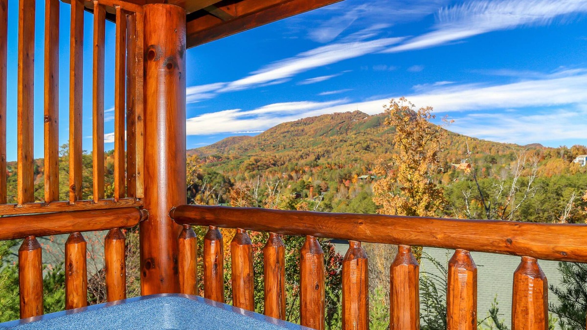 Sevierville Cabin | Newly Renovated! Gated Resort, Mini-Golf, Game Loft, Pools, WiFi, What a View!
