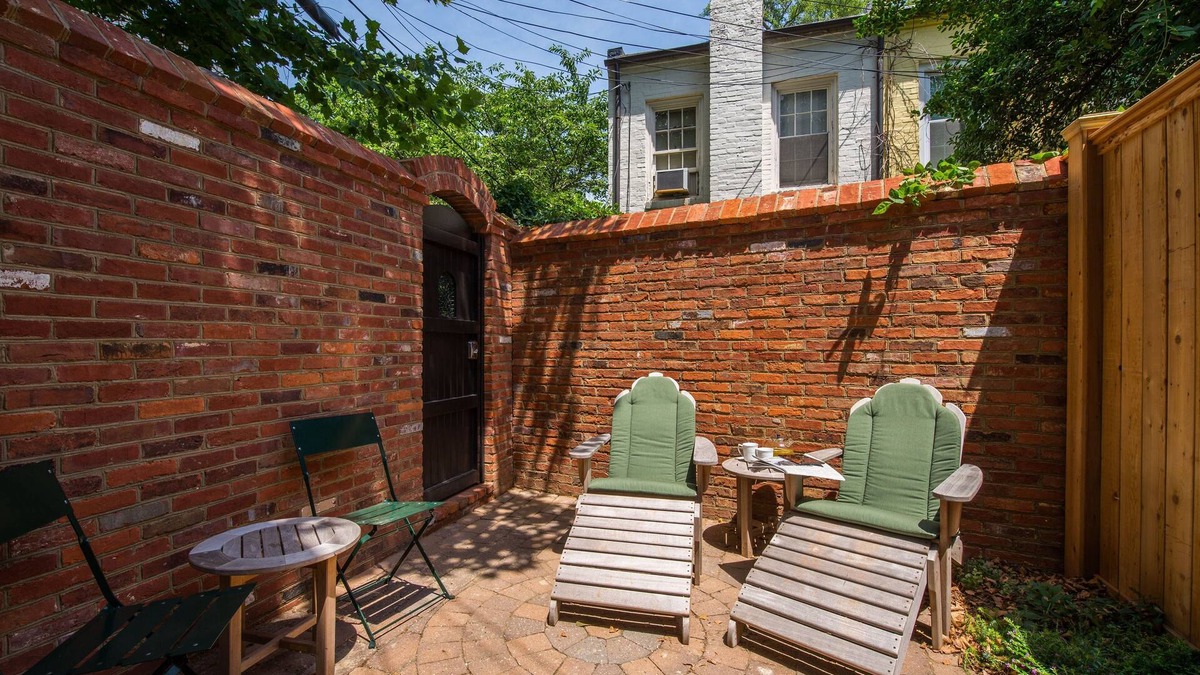 Georgetown House | Newly renovated Gem of a Georgetown Home