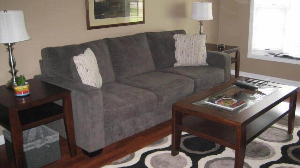 Jeffersontown Condo | Newly Renovated - Great For Couple - - Quiet East End Neighborhood