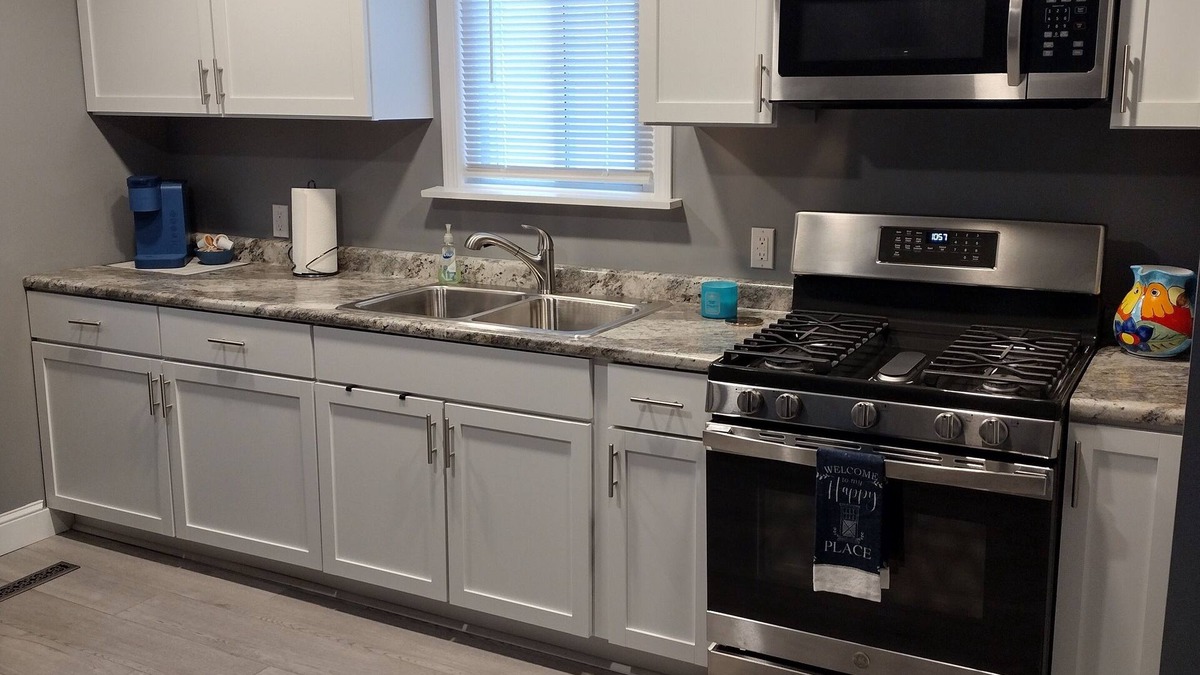 Bay City House | Newly renovated home 5 minutes from beach, dining and recreation
