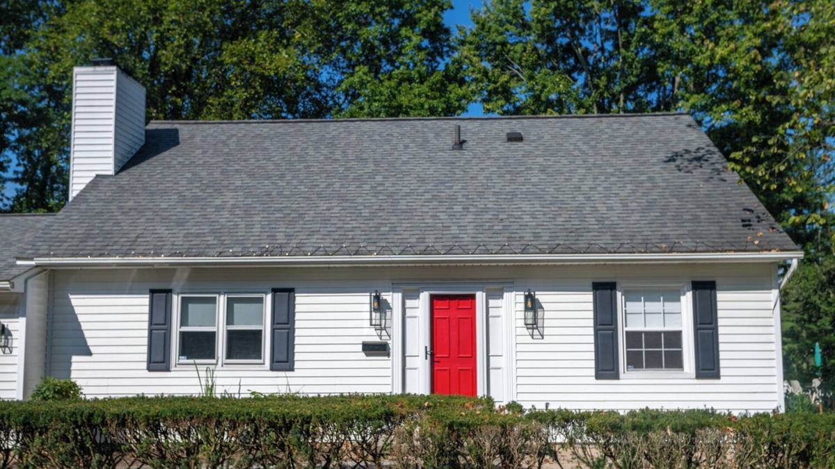 Hudson House | Newly renovated home located across from WRA and steps from downtown Hudson.