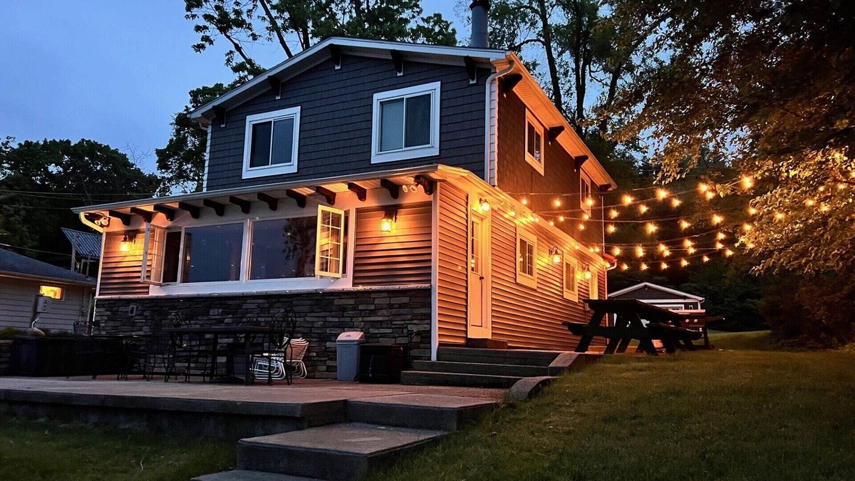 Angola Cottage | Newly renovated kitchen 2024. Dead end Street, Large Yard, not on a hilltop.