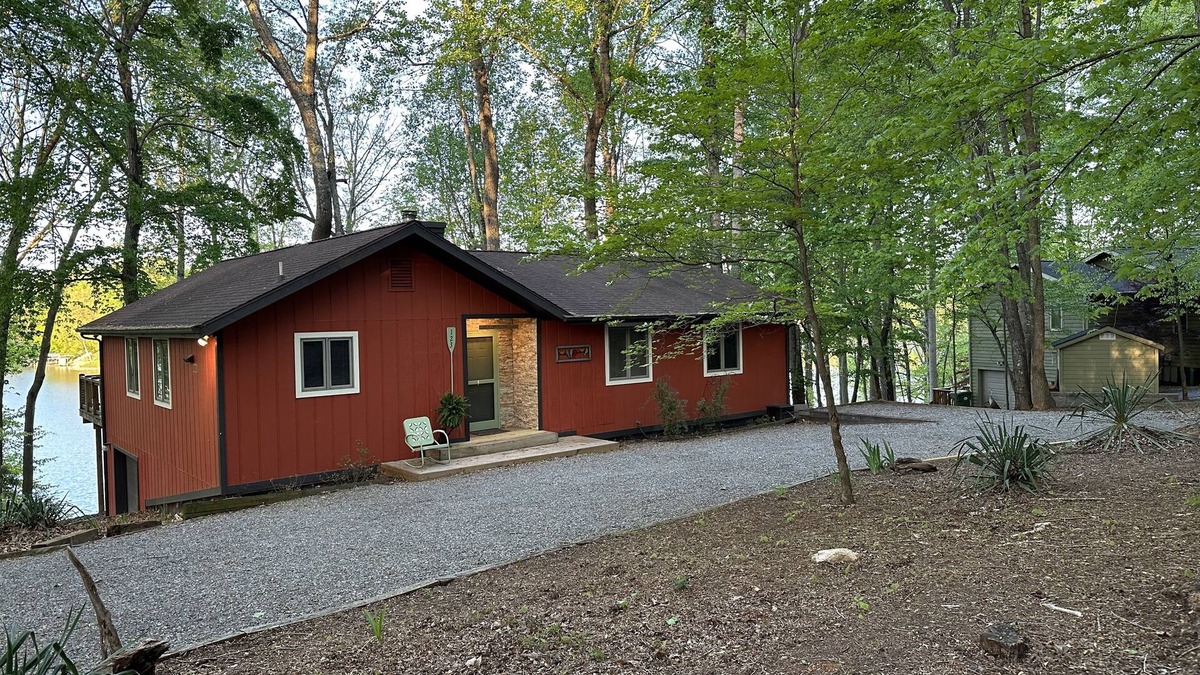 Westlake Corner House | Newly renovated! Lake front home with private beach and boat access.