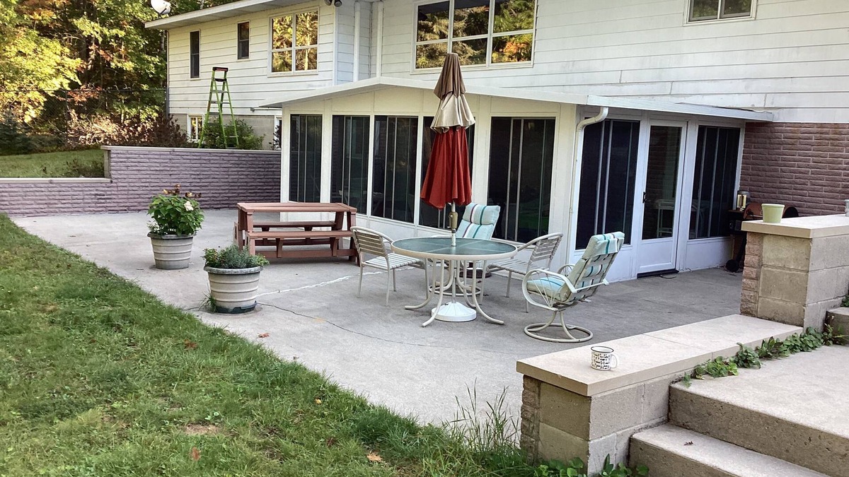 Herron House | Newly renovated, large home, private, wooded area, beautiful river, pet friendly