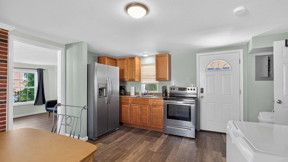Middletown House | Newly Renovated Middletown Home