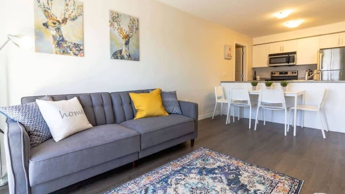 Saint John Condo | Newly Renovated Modern Condo Near Hospital, UNB Patio & Parking Coffee