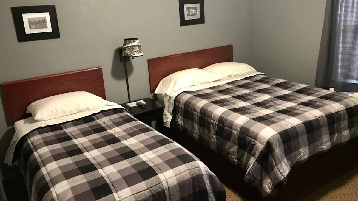 Fairmont Hotel | Newly Renovated Motel