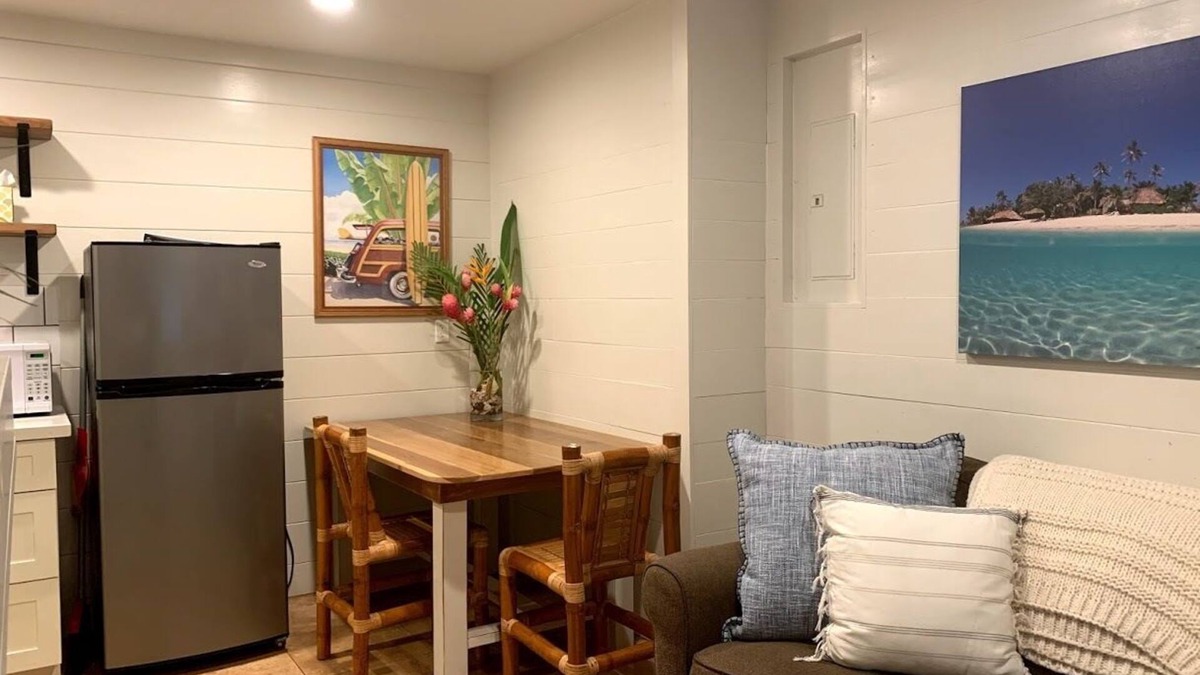 Laie Apartment | Newly renovated one-bedroom with A/C, Steps to Hukilau Beach, 30 Day