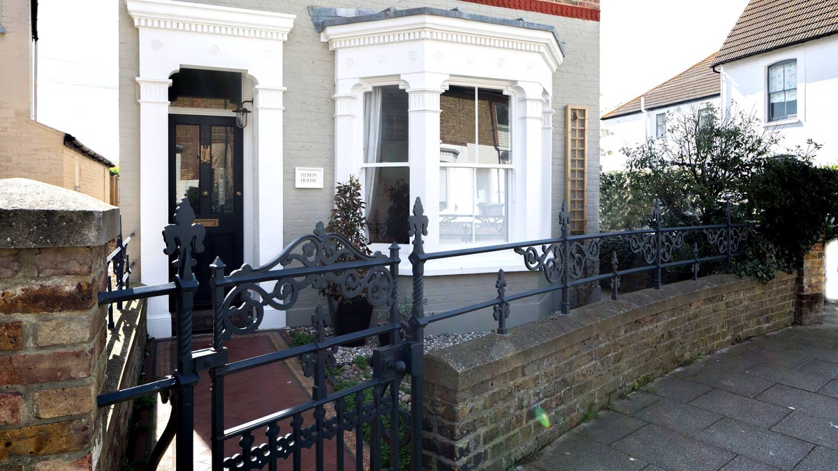 Whitstable House | Newly Renovated Period Home in Conservation Area, Just a Short Walk to the Sea