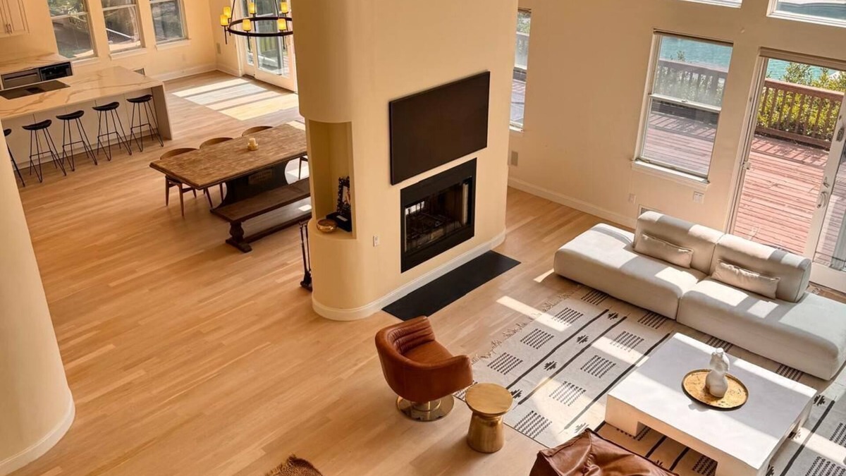 Hampton Bays House | Newly renovated, private, spacious 6BR house in Hampton Bays