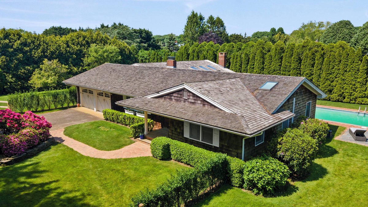 Village of Southampton House | Newly Renovated & Private in Southampton Village