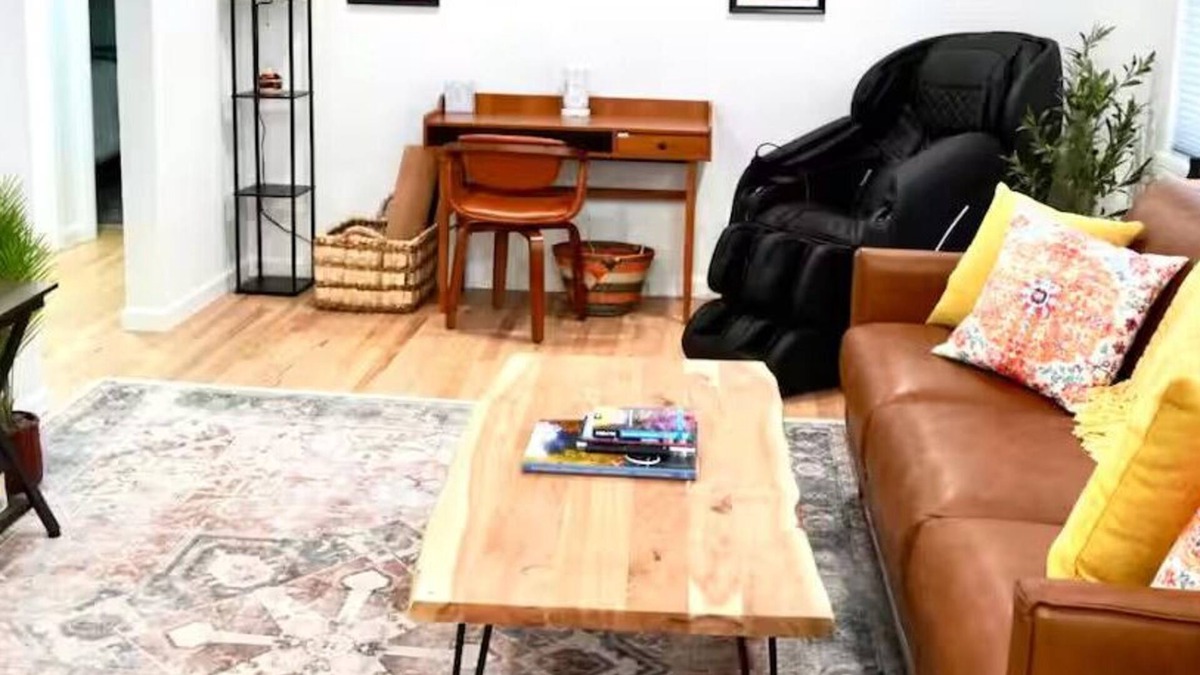 Ruby Hill House | Newly Renovated Retreat. U of Denver. Walking Path