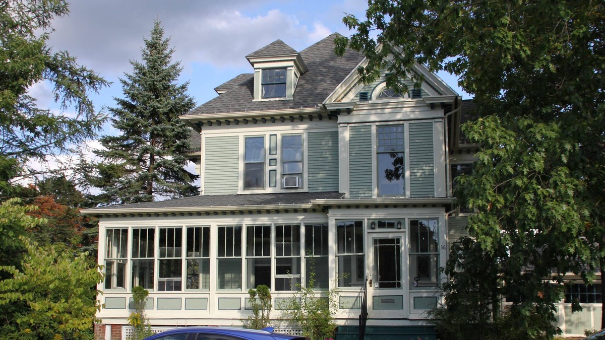 Oneonta House | Newly renovated spacious Victorian! Perfect for large families or groups.